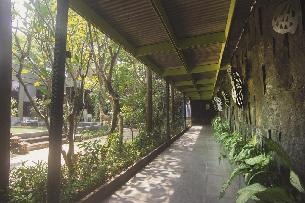 Savita Garden Inn Yogyakarta Exterior foto