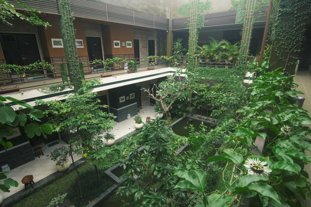 Savita Garden Inn Yogyakarta Exterior foto